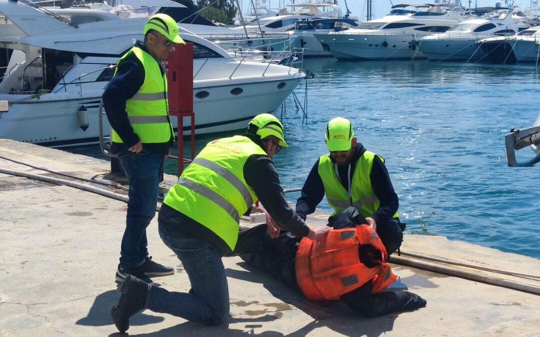 Ετήσια άσκηση πυρασφάλειας και «Άνθρωπος στη Θάλασσα» στη Μαρίνα Αλίμου